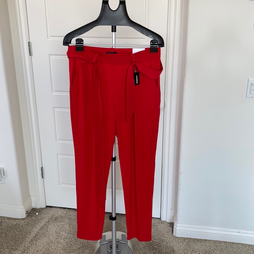 NWT Express Ankle Mid Rise Red Pants Size M